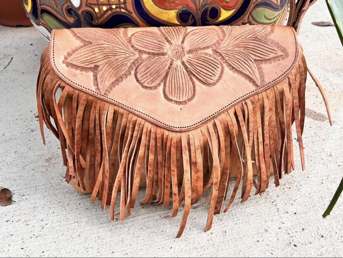 Fringe shoulder bag